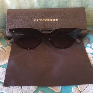 Burberry black sunglasses